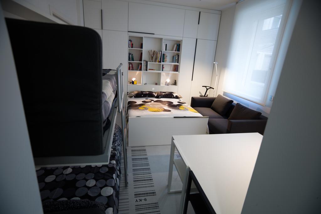Stylish Mini In The Heart Of Milano Apartment Bilik gambar